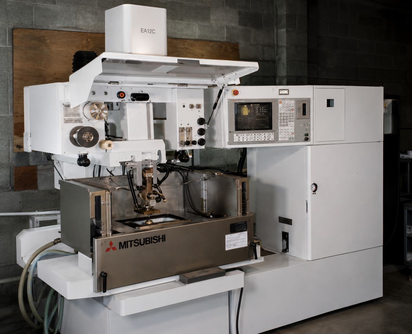 Wire EDM precision manufacturing equipment